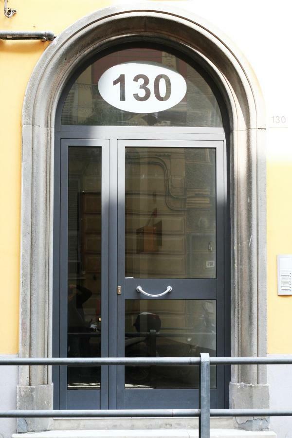 T T House Vila La Spezia Exterior foto